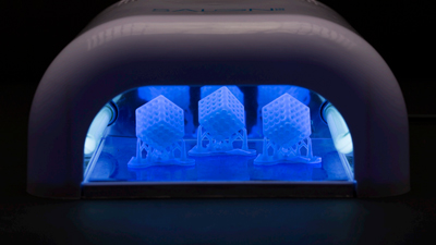 How Mechanical Properties of SLA 3D Prints are affected by UV Curing 